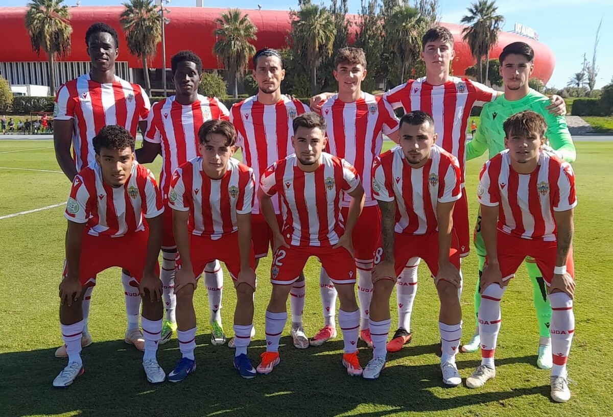 Imagen de la noticia: El Almería B vence 2-1 al Atlético Malagueño y vuelve a puestos de play-off
