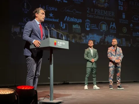 Imagen de la noticia: El pódcast 'Almerienses sin filtro' premia al Ayuntamiento en su segunda gala