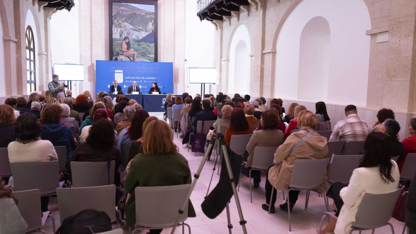 Image for the story: Diputación opens grants of up to 1,000 euros for women entrepreneurs in small towns