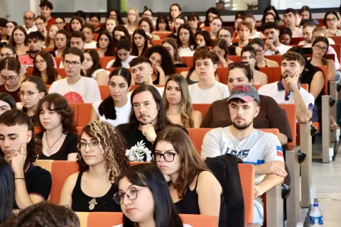 Imagen de la noticia: La UAL aborda el suicidio y la salud mental con investigaciones de sus estudiantes