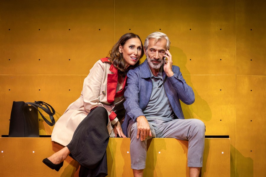 Imagen de la noticia: Imanol Arias y María Barranco estrenan este viernes en el Maestro Padilla la comedia «Mejor No Decirlo»