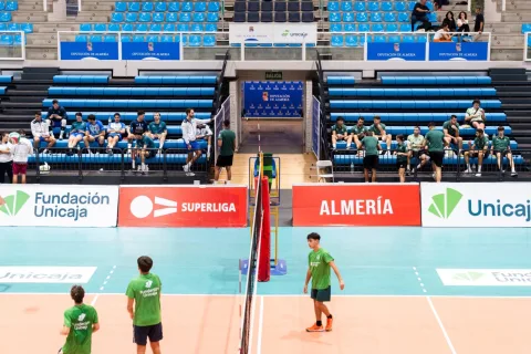 Imagen de la noticia: Unicaja Costa de Almería pierde ante Soria en su estreno liguero, marcado por el temporal