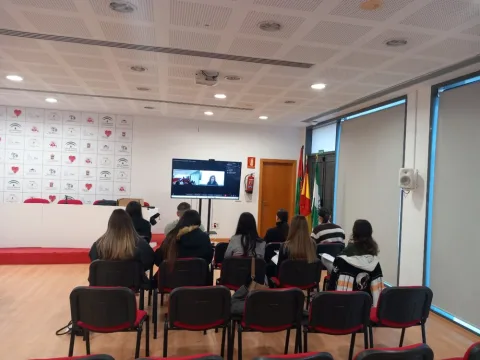 Imagen de la noticia: Vícar acondiciona sus dos cementerios y refuerza la seguridad para Todos los Santos