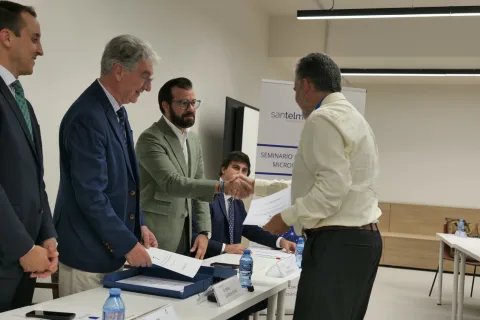 Imagen de la noticia: 57 empresarios y autónomos de la provincia completan el programa formativo SIPAL en Vera