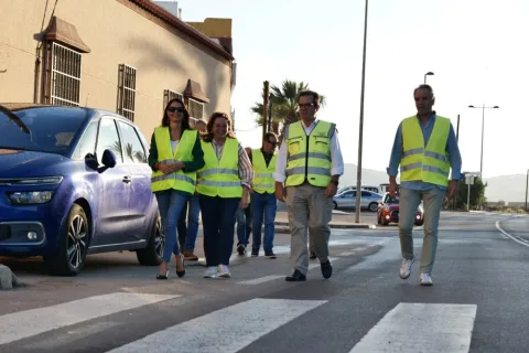 Imagen de la noticia: Empiezan las obras para hacer más seguro el cruce de acceso a Cabo de Gata por la AL-3115