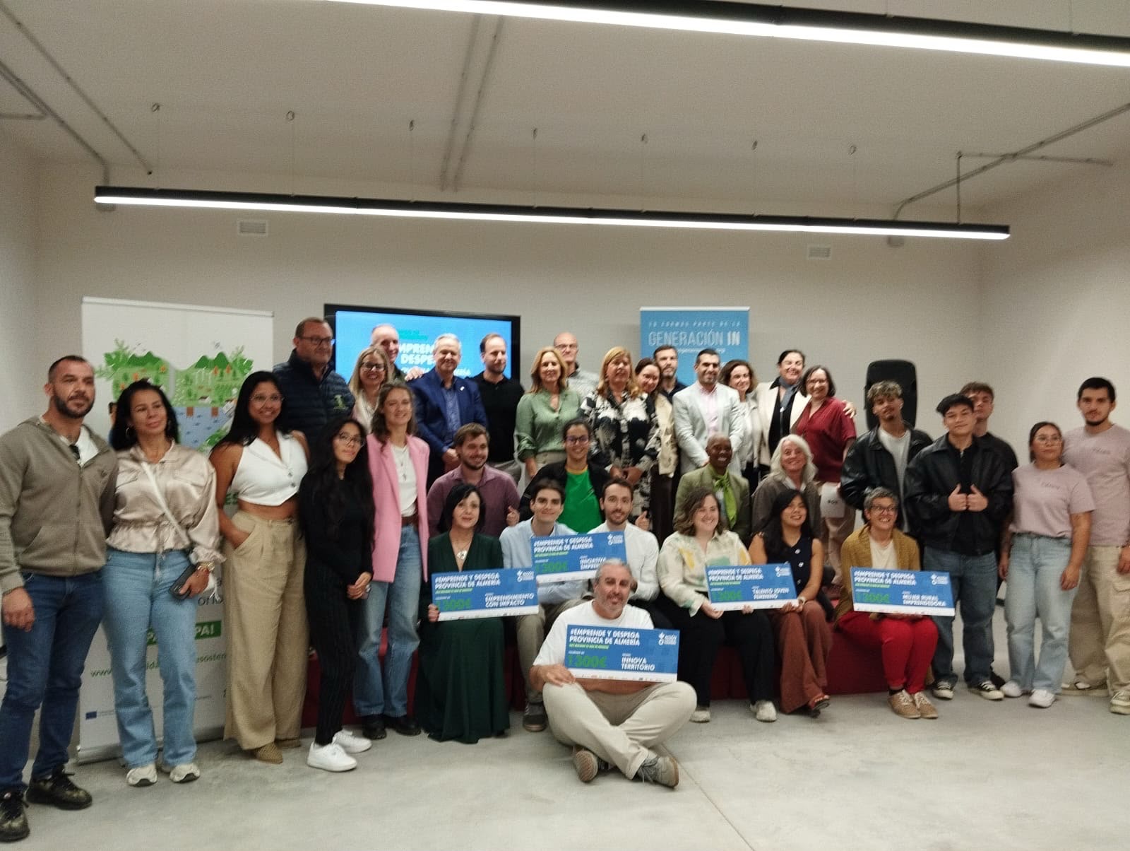Imagen de la noticia: Cinco proyectos de emprendimiento joven de la provincia reciben 1.300 euros cada uno