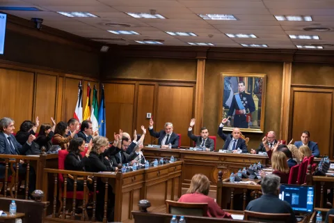 Imagen de la noticia: Diputación reparte 802.000 euros para el bienestar animal en 103 municipios